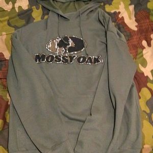 Mossy oak hoodie